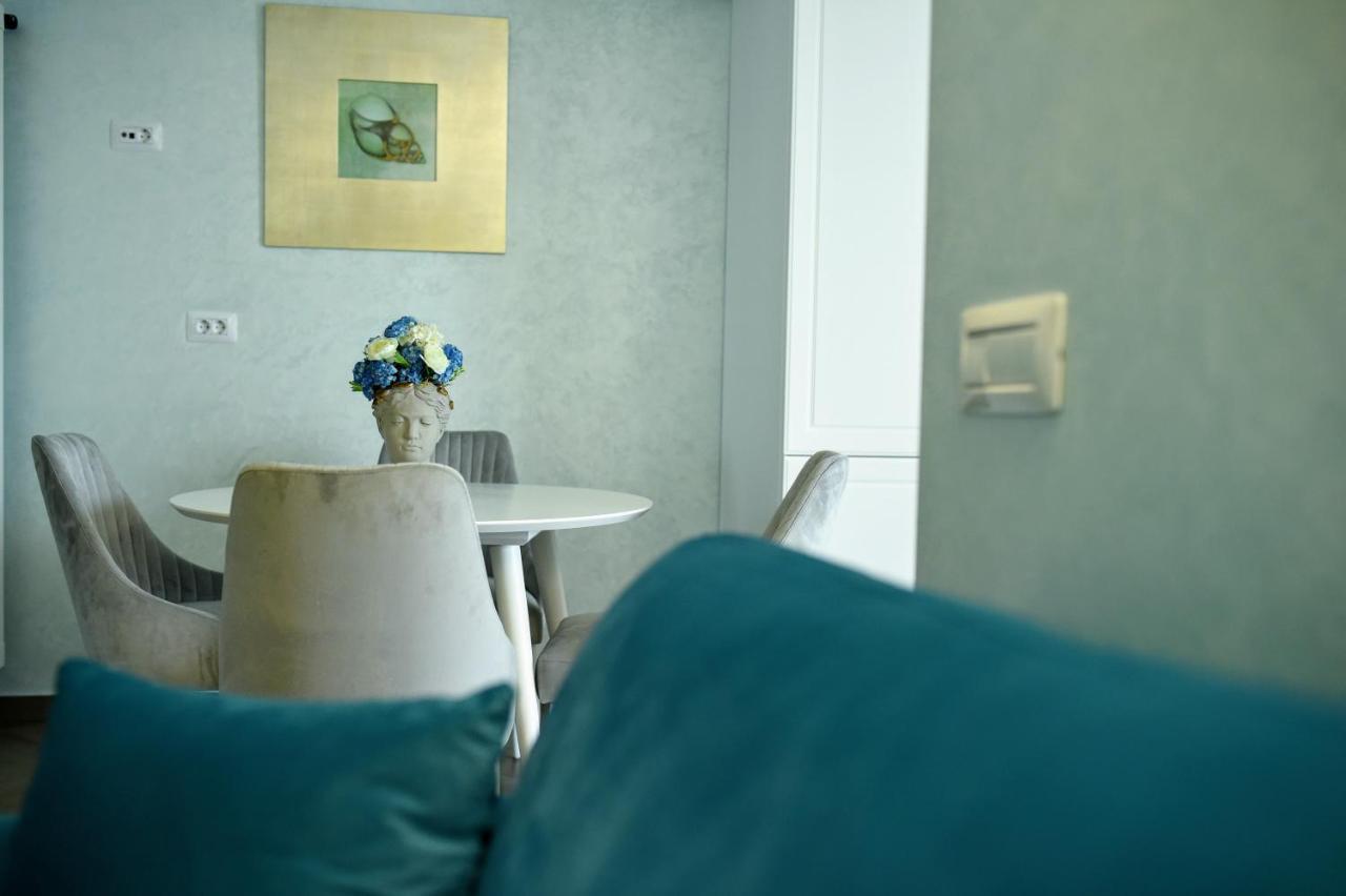 Myosotis Mamaia Studio By The Lakeアパートメント エクステリア 写真