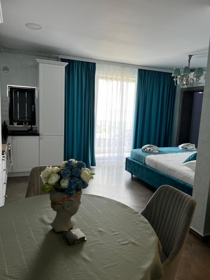 Myosotis Mamaia Studio By The Lakeアパートメント エクステリア 写真